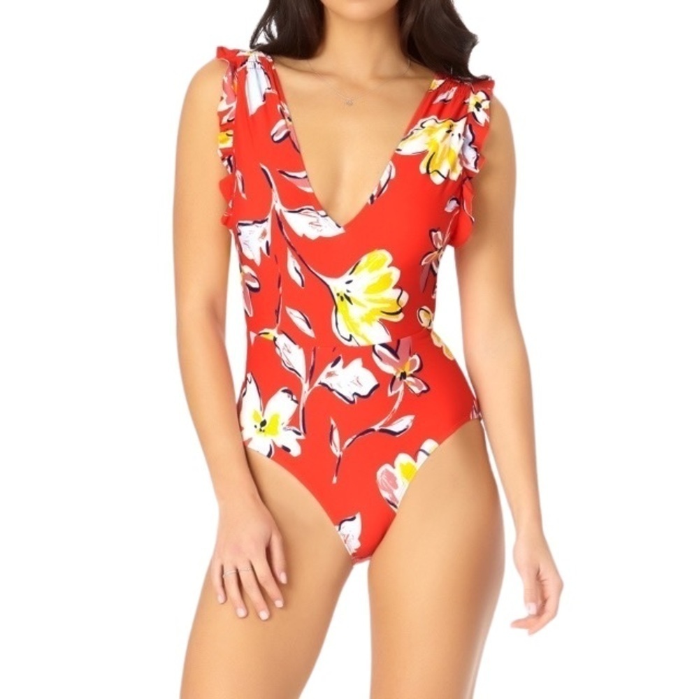 Catalina Women’s Flounce Floral One Piece Swimsuit Size 12-14